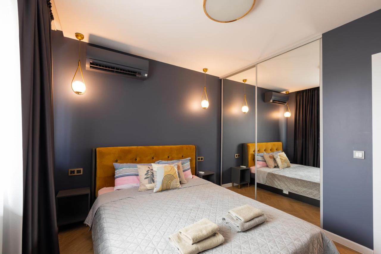 Topaz Beachfront Apartment Varna Eksteriør bilde
